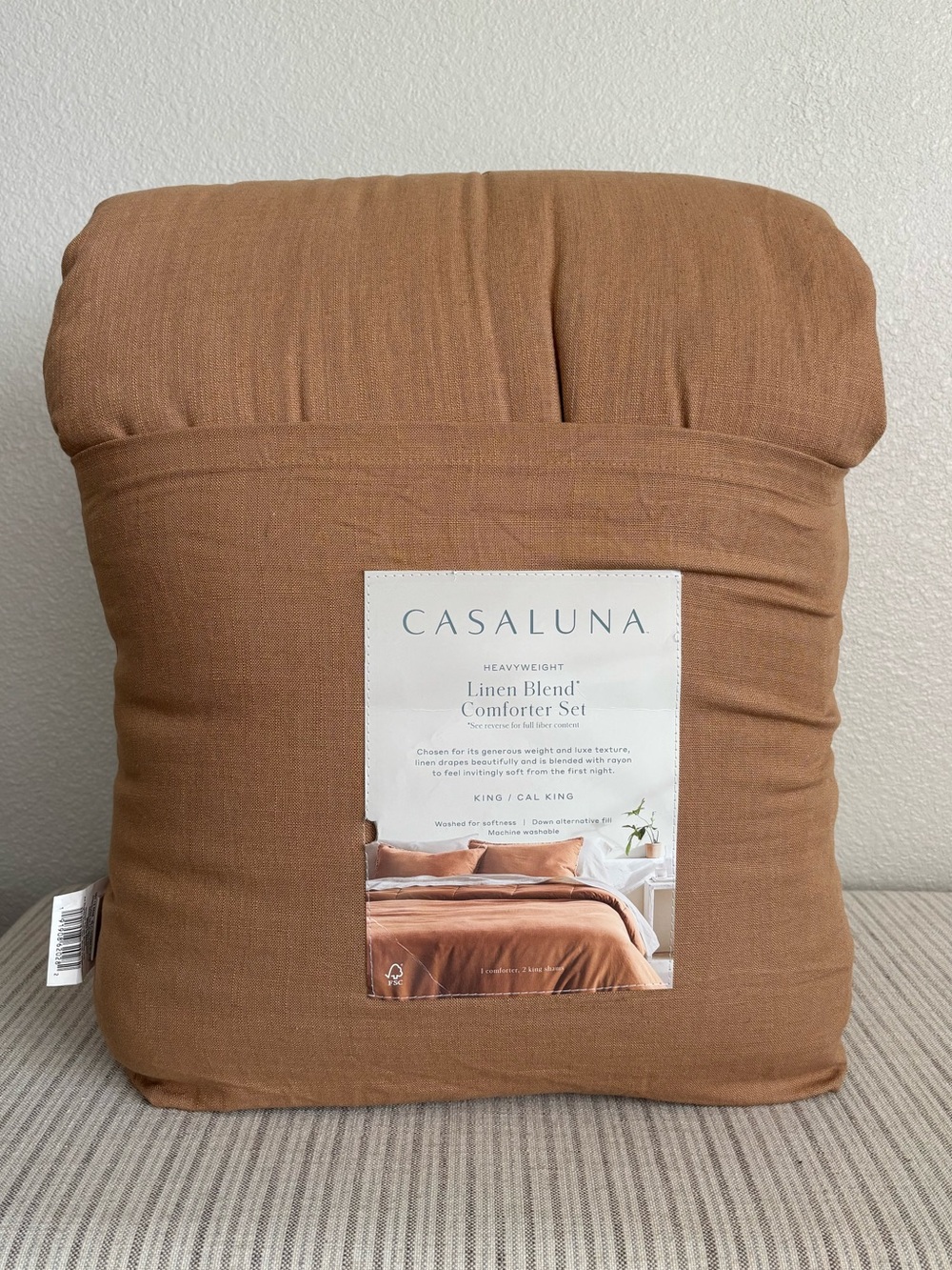 NWT King/California King Heavyweight Linen Blend Comforter & Sham Set Warm Brown